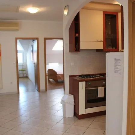 Apartment Belafuza In By Interhome Zadar